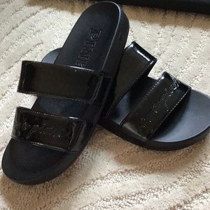 NWOT Victoria’s Secret Pink Sandals